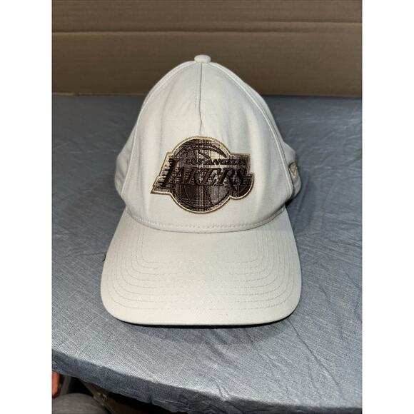 New Era Los Angeles Laker Hat Tan Brown Plaid Underbill 9Forty Adjustable - Picture 4 of 12